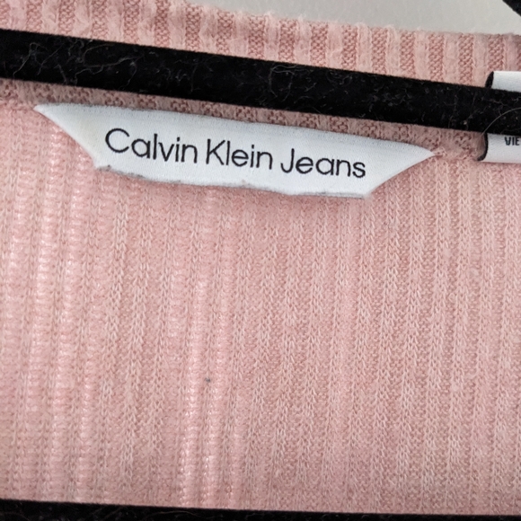 Calvin Klein Pink Ribbed Button-Up - Picture 2 of 8